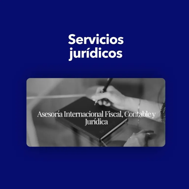 Gráfico de embudo con texto Estrategia de Posicionamiento, SEO, SEM, SMM, Marketing de Contenidos para salud auditiva