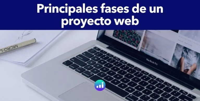 Ilustración abstracta representando las principales fases de un proyecto web, destacando la planificación, comunicación y gestión ágil para el desarrollo exitoso.