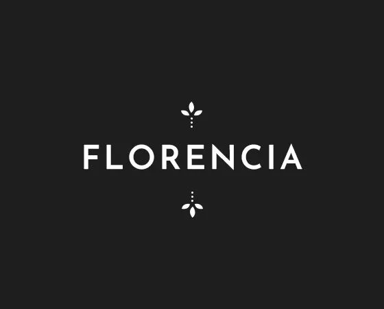 Logotipo de FlorenciaShop con un diseño elegante, parte de los proyectos de diseño web y branding para clínicas dentales de la Dra. Jaume.