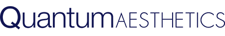 Logotipo de Quantum Aesthetics, clínica de medicina estética avanzada. Representa innovación y belleza con tratamientos faciales y corporales de vanguardia.